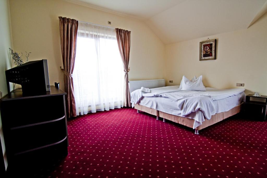 Pensiunea Schwartz Cluj-Napoca Zimmer foto